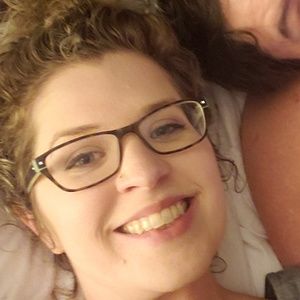 Meet your Posher, Candace